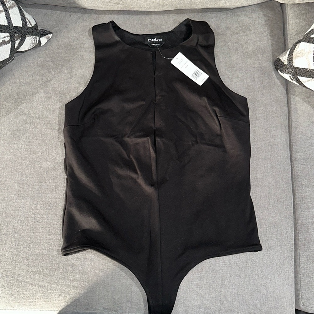 NWT BEBE V NECK KNIT BODYSUIT SIZE L